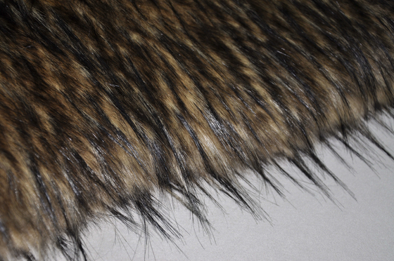 단단한 인조 긴 머리카락은  구성 150 센티미터 폭스 Fur,100%AC을 모피로 덮거나, mAC과 섞였습니다