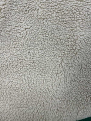 100% 폴리에스터 가짜 셰르파 천 150cm CW 또는 500gm 조절